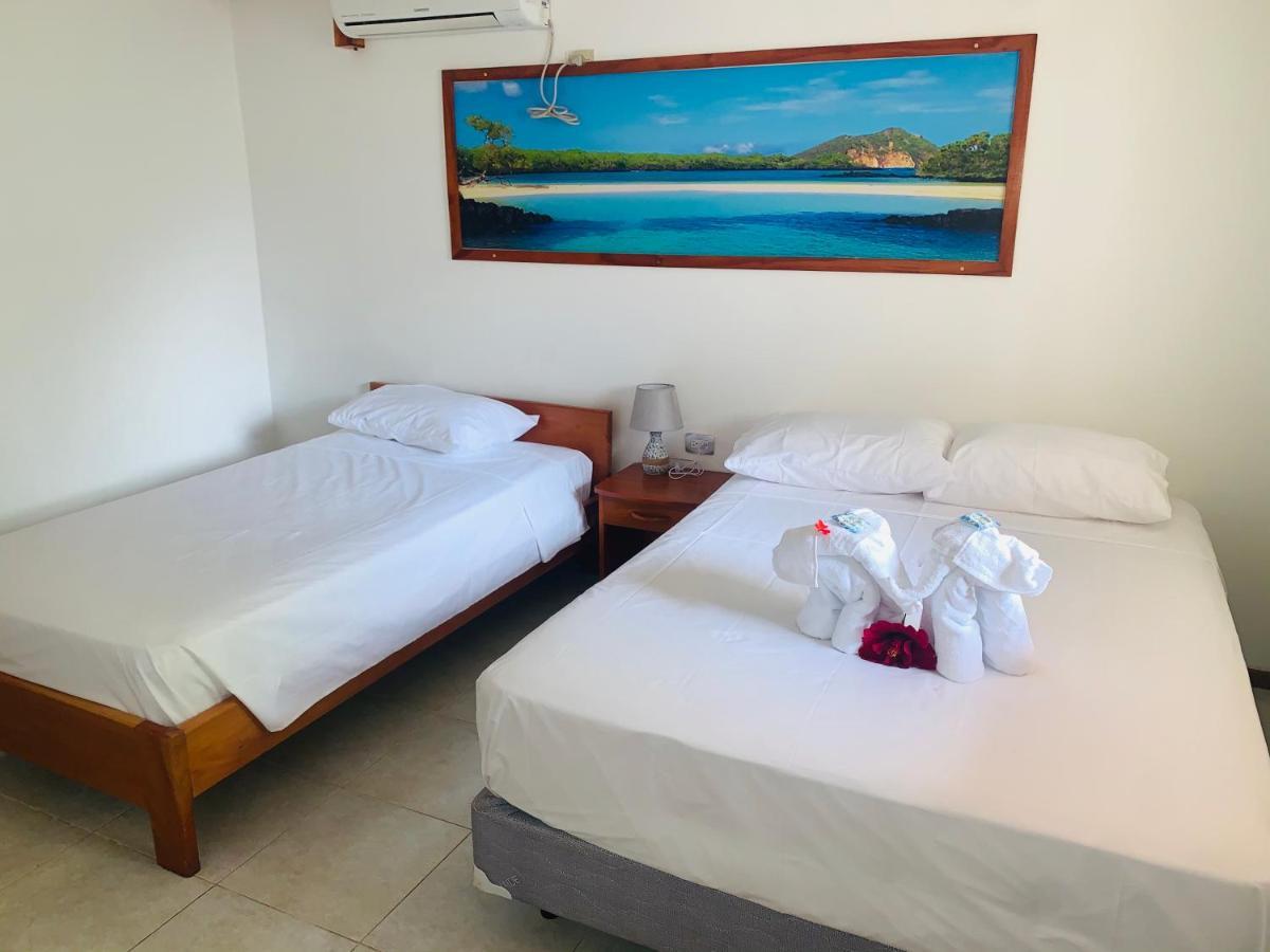 Hostal White House Galapagos Puerto Ayora  Zewnętrze zdjęcie
