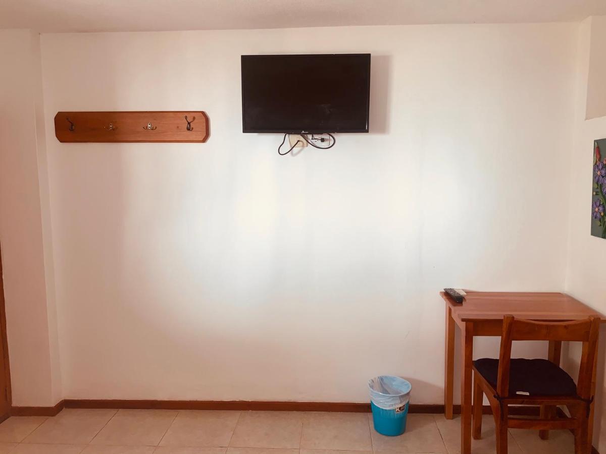 Hostal White House Galapagos Puerto Ayora  Zewnętrze zdjęcie