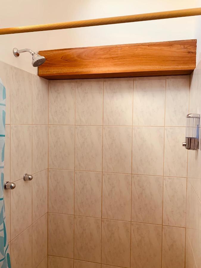 Hostal White House Galapagos Puerto Ayora  Zewnętrze zdjęcie